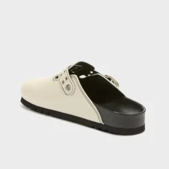 Mules flame