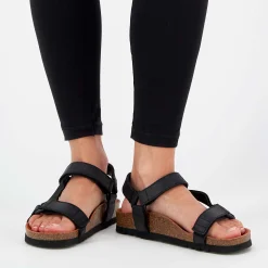 Sandales heaven ad