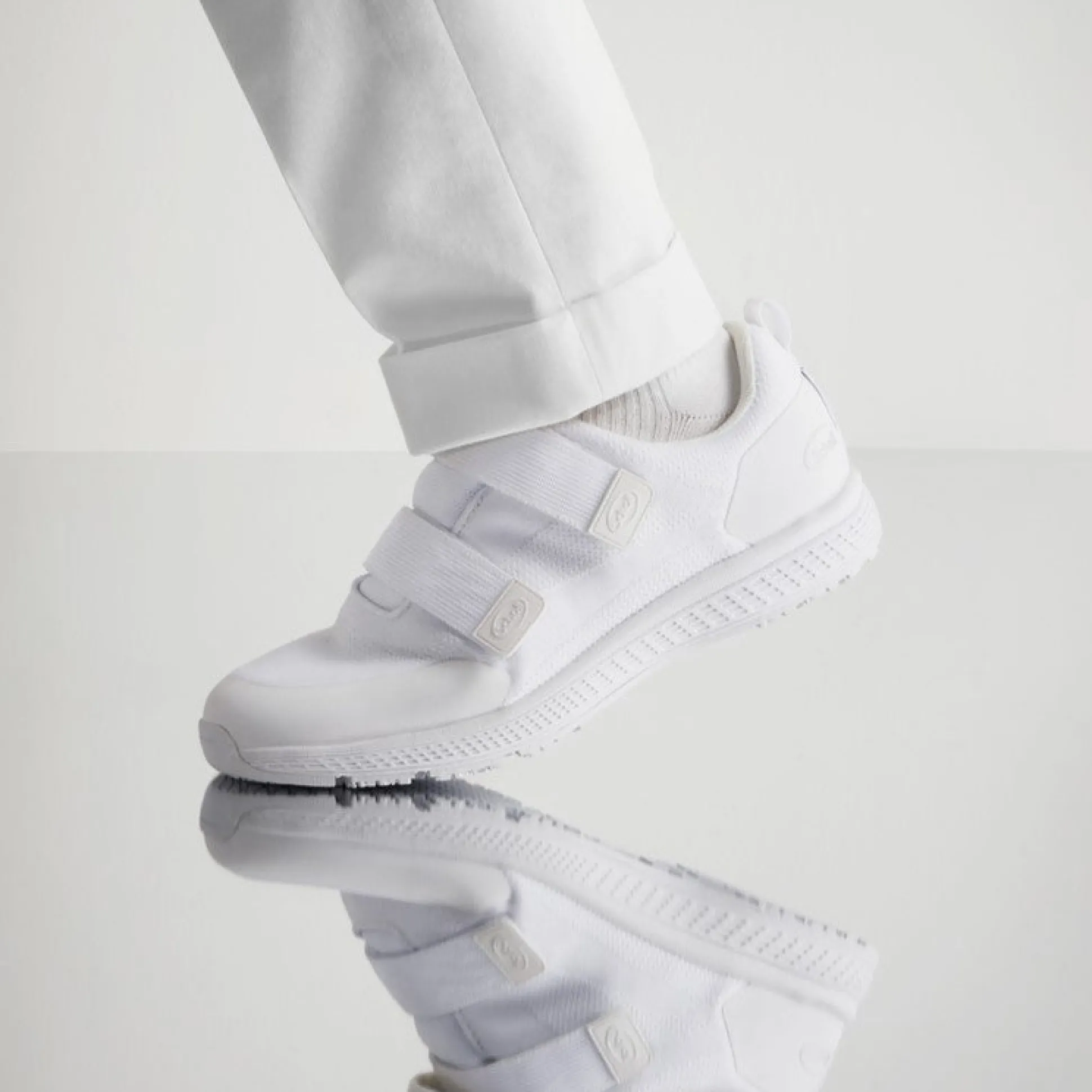 Sneakers jump pro straps