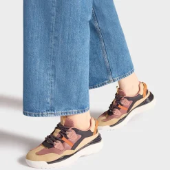 Sneakers rover